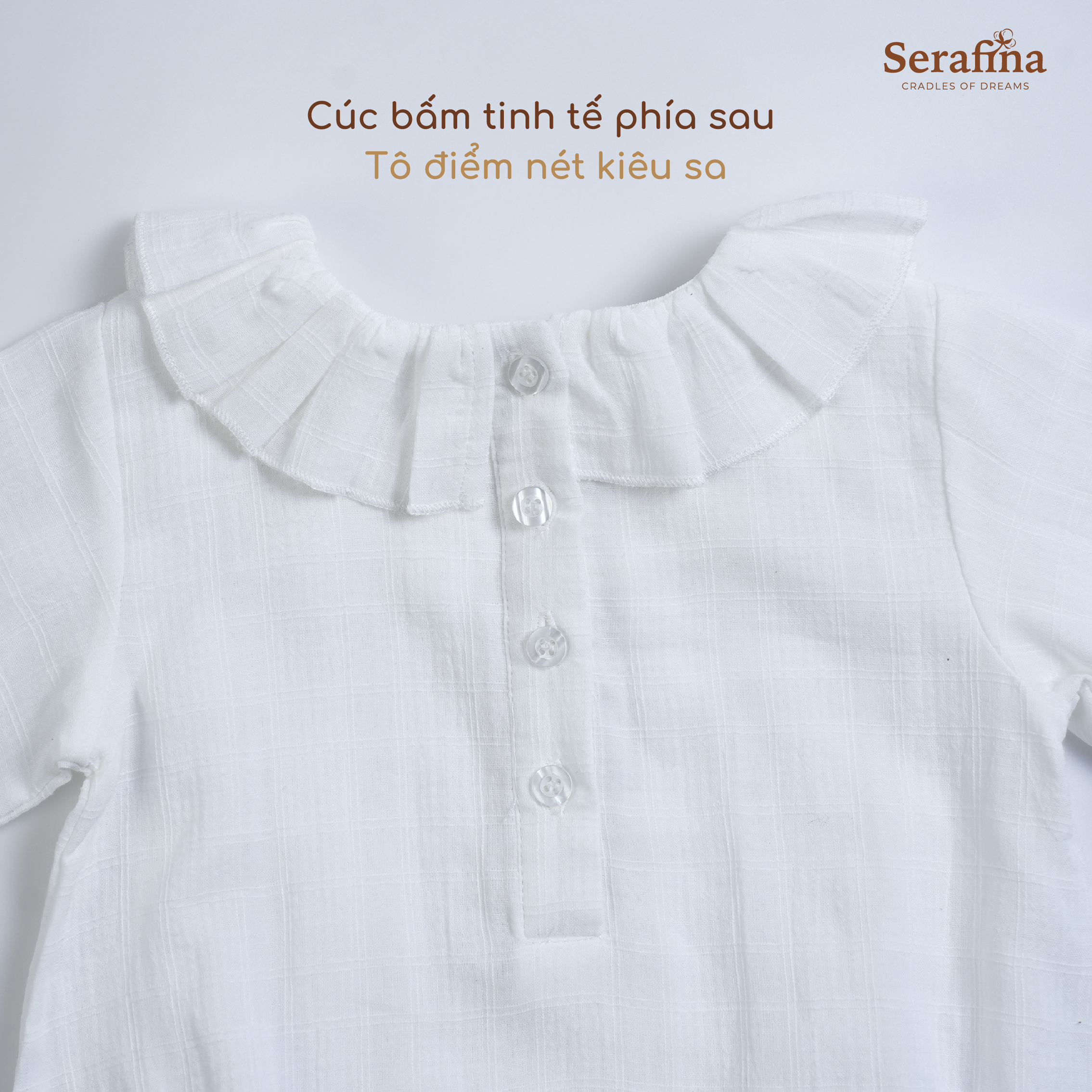Bộ liền Winnie Bodysuit dài tay cổ tròn cúc cài bỉm (0M-24M)